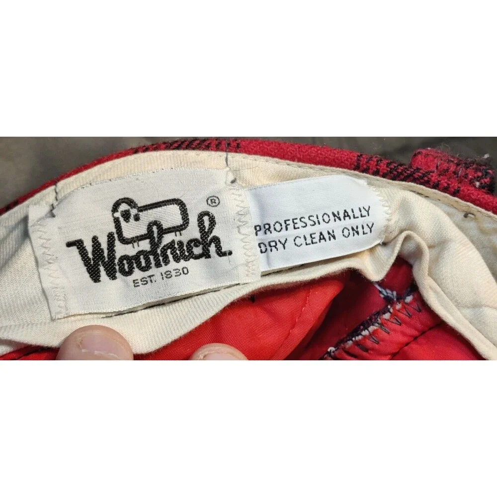 Woolrich 1963 red